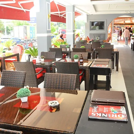 Rafael Hotel 3*