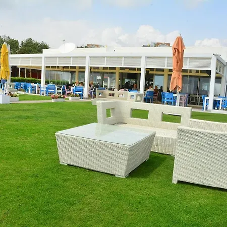 Rafael Hotel 3*